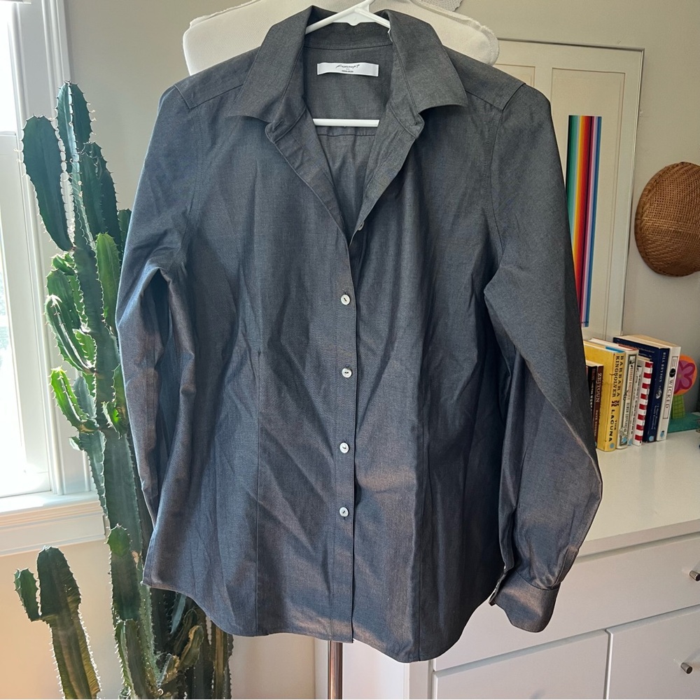 Foxcroft Non-Iron Button Down Top Size 10 Grey